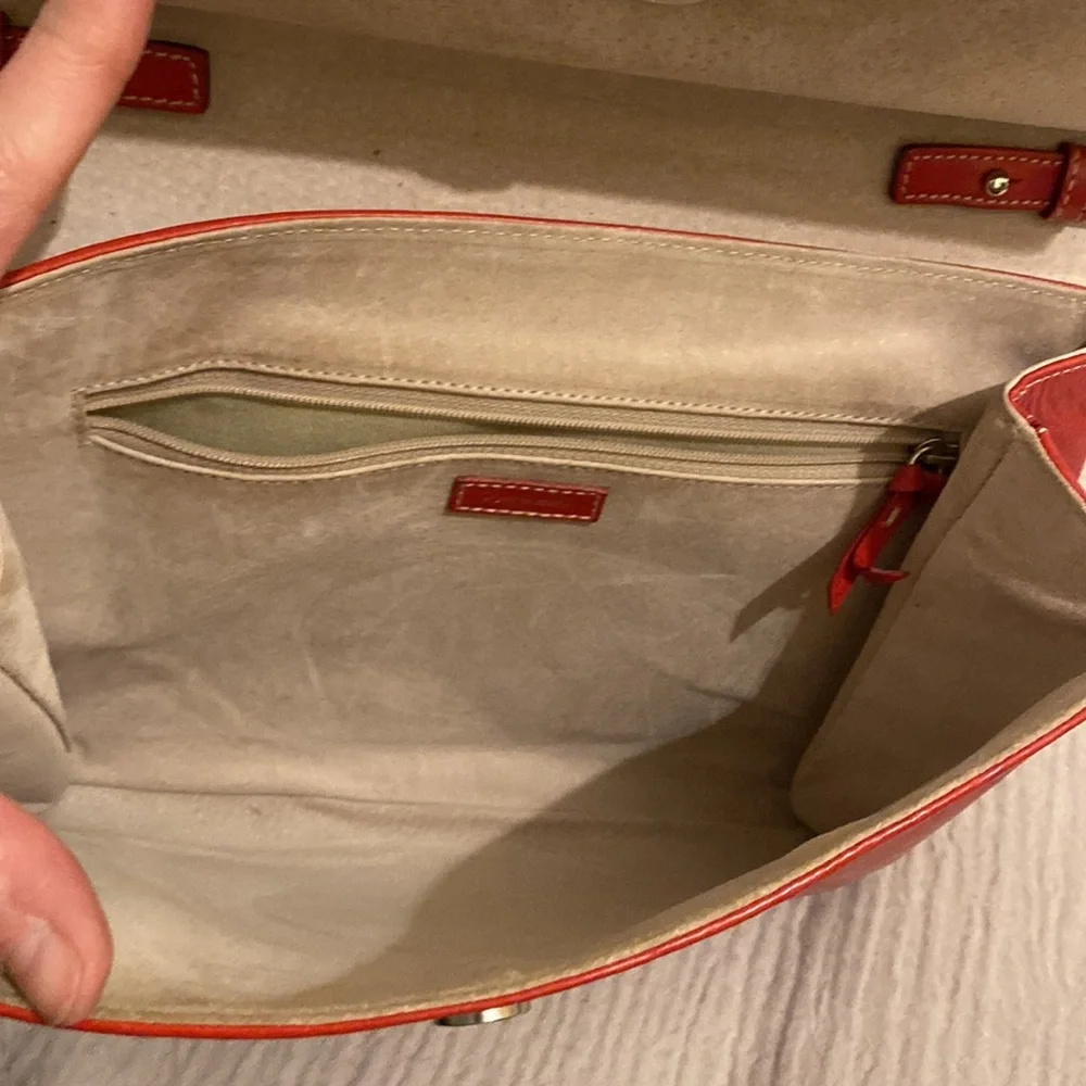 Kate Spade Elegant Red Leather Clutch / Shoulder bag . Made in Italy